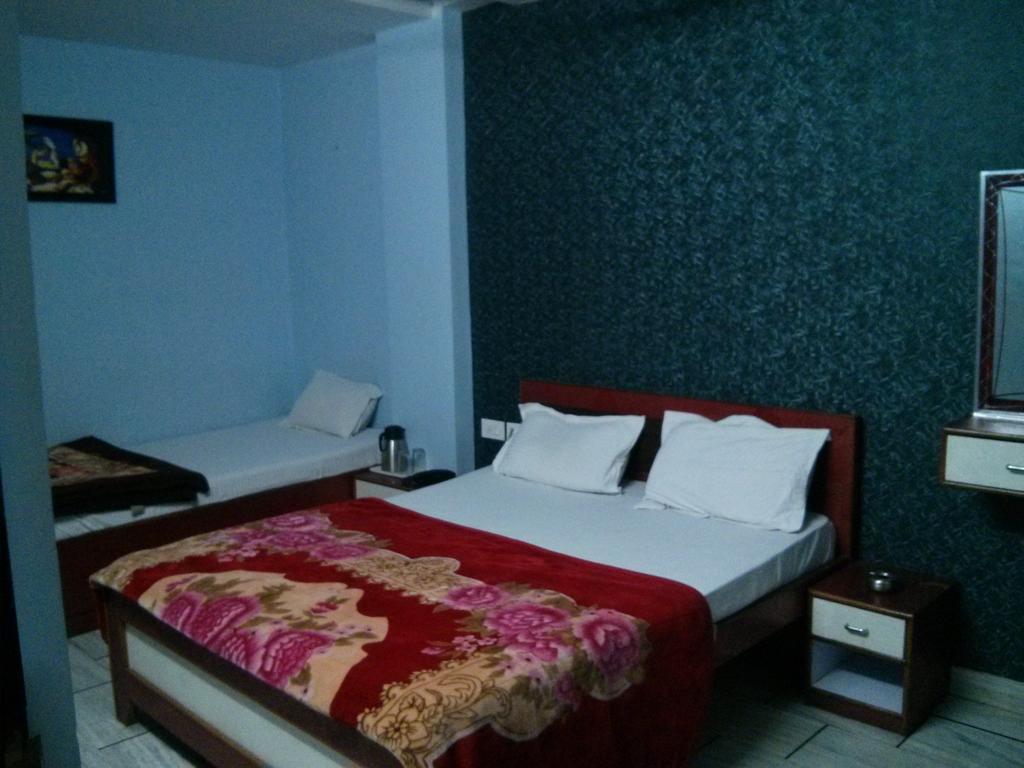 ג'איפור Oyo 15242 Hotel Rathi Palace מראה חיצוני תמונה
